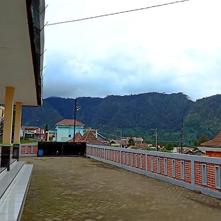 Ngadisari Bromo Holiday Guest House מראה חיצוני תמונה