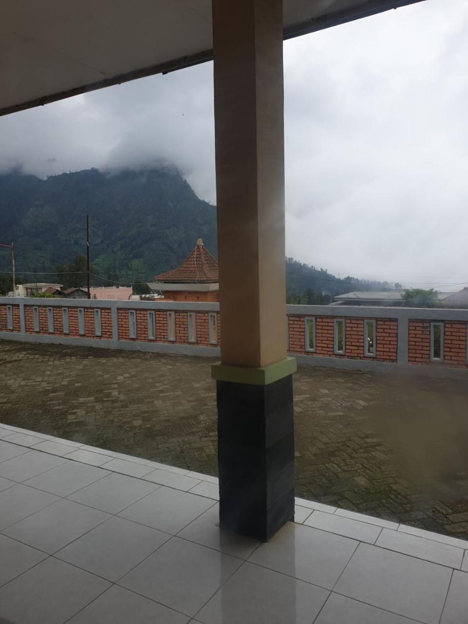 Ngadisari Bromo Holiday Guest House מראה חיצוני תמונה